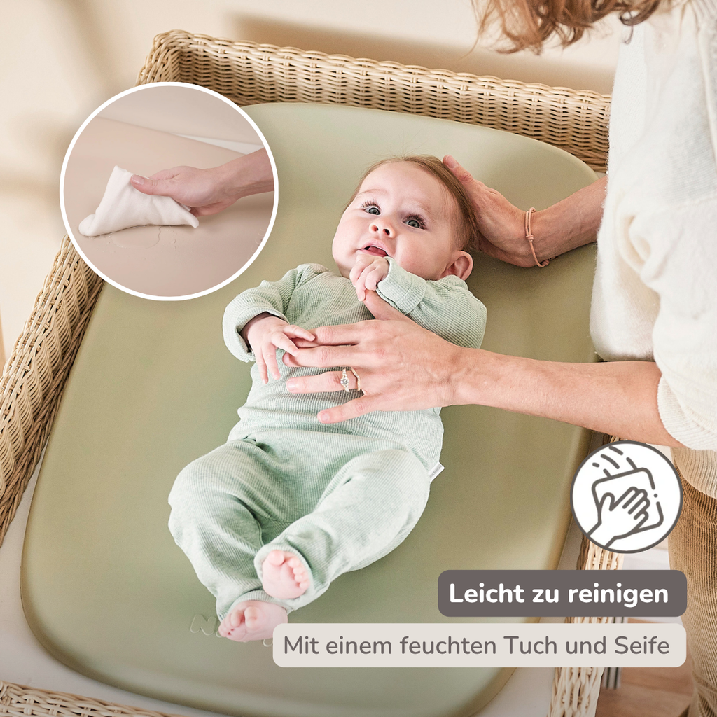 Softy Changing Mat - Changing Pad 50x70 cm - Green Changing Cushion [DE]