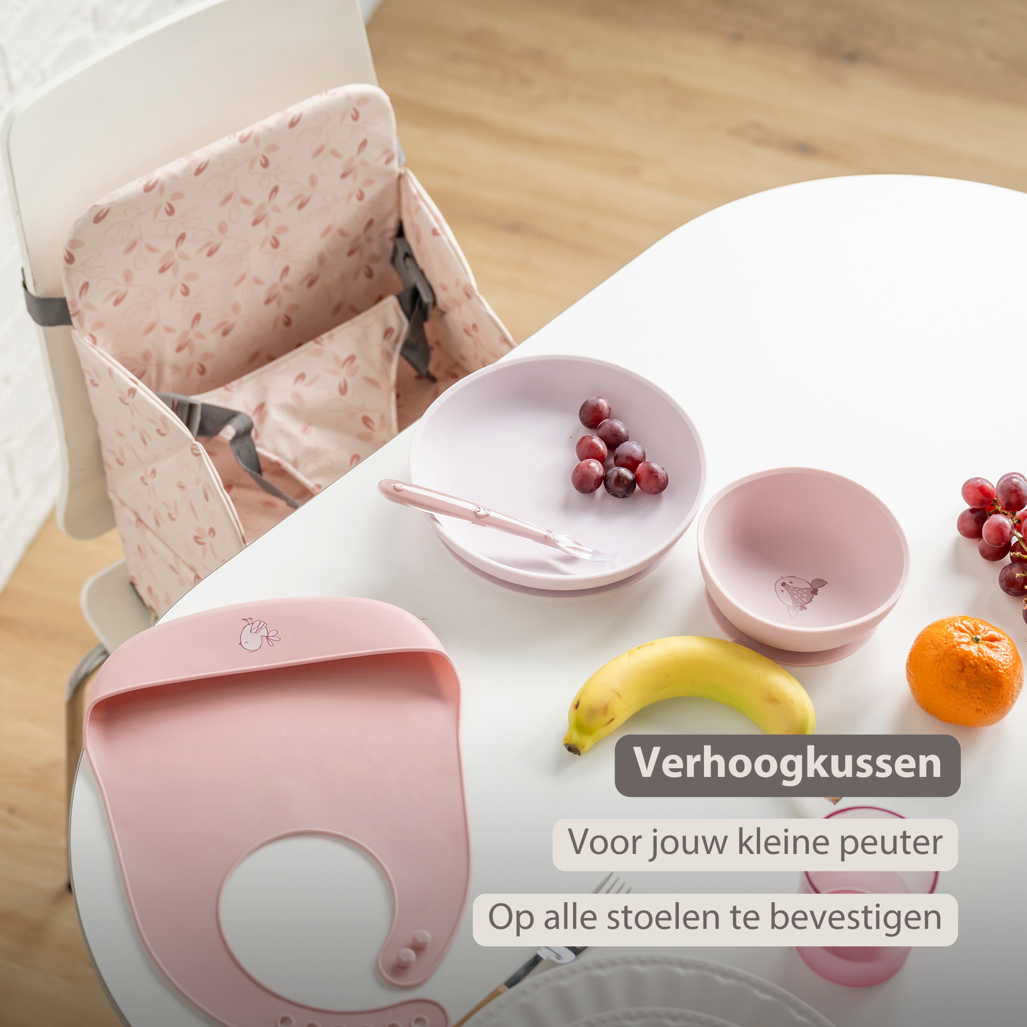 Foody Foldable Booster Seat for Dining Chair - Water-Resistant Seat with Safety Belt - Pink with Petals [NL]