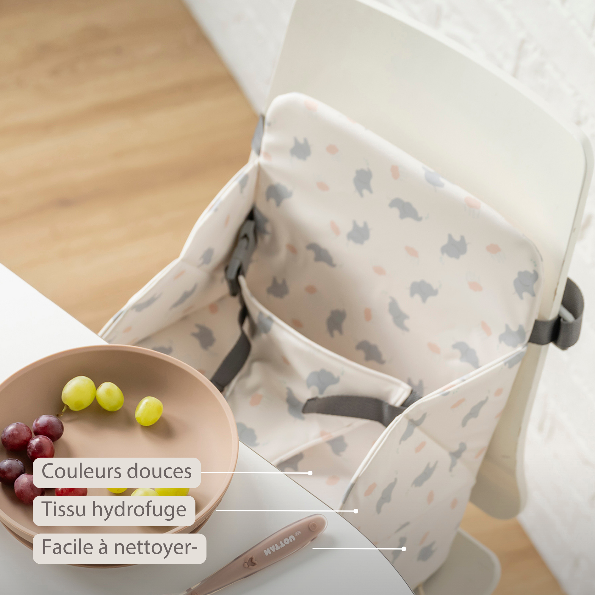Foody Foldable Booster Seat for Dining Chair - Water-Resistant Seat with Safety Belt - Ecru with Elephants [FR]
