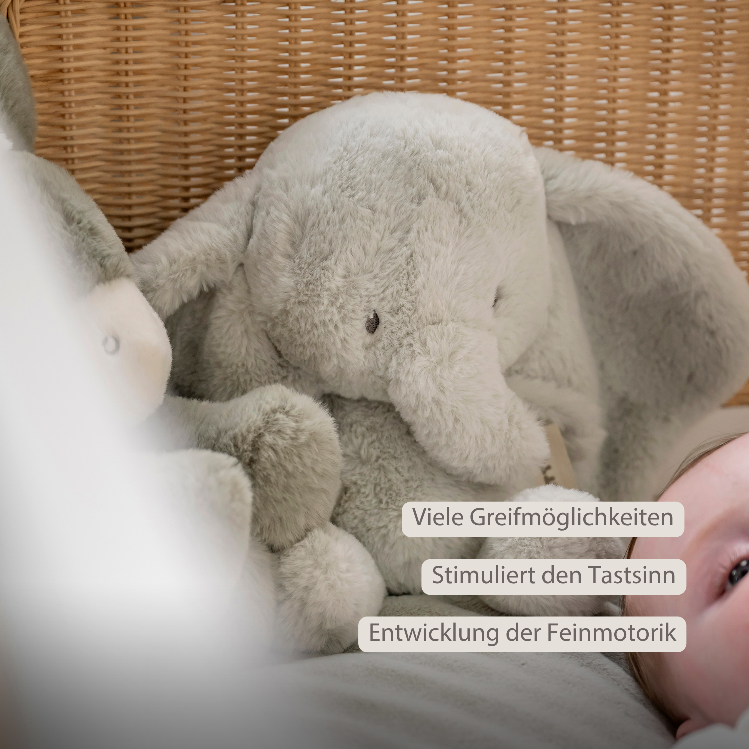 LouLou Plush Elephant - Soft Baby Cuddly Toy - 30 cm - Linden Green [DE]