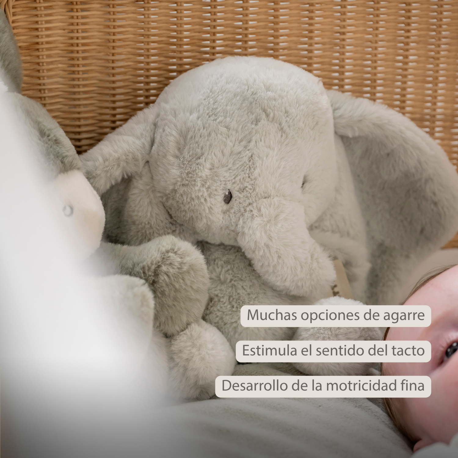 LouLou Plush Elephant - Soft Baby Cuddly Toy - 30 cm - Linden Green [ES]
