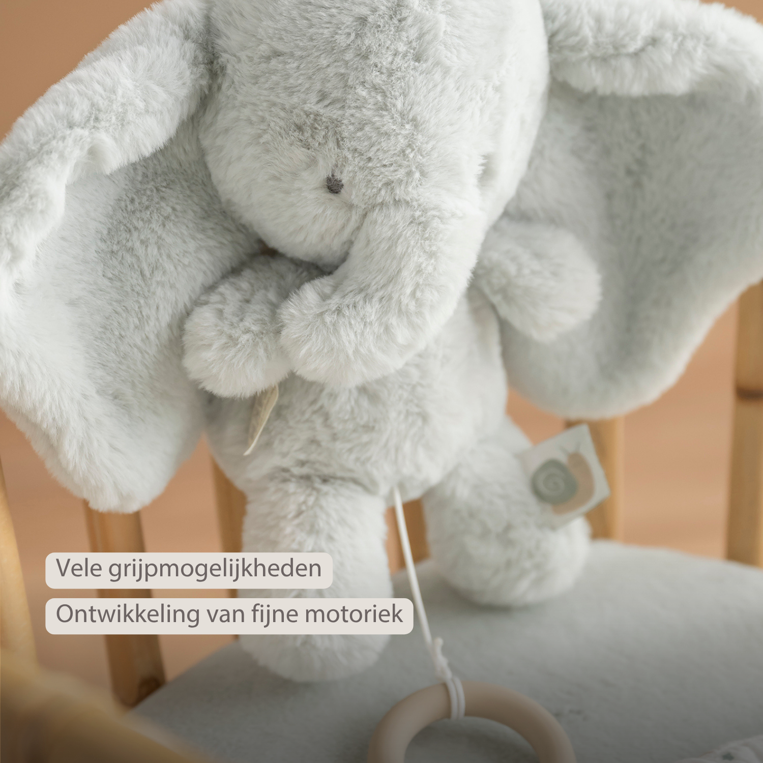 LouLou Musical Plush Elephant  - Baby Soft Toy - 30 cm - Linden Green [NL]
