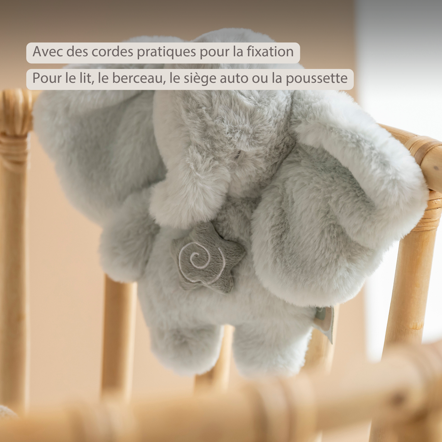 LouLou Mini Musical Plush Elephant - Baby Soft Toy - 20 cm - Linden Green [FR]