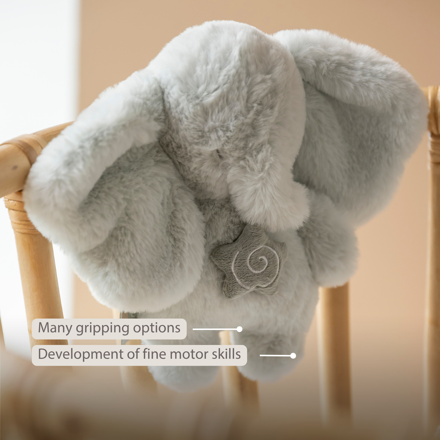 LouLou Mini Musical Plush Elephant - Baby Soft Toy - 20 cm - Linden Green [EN]