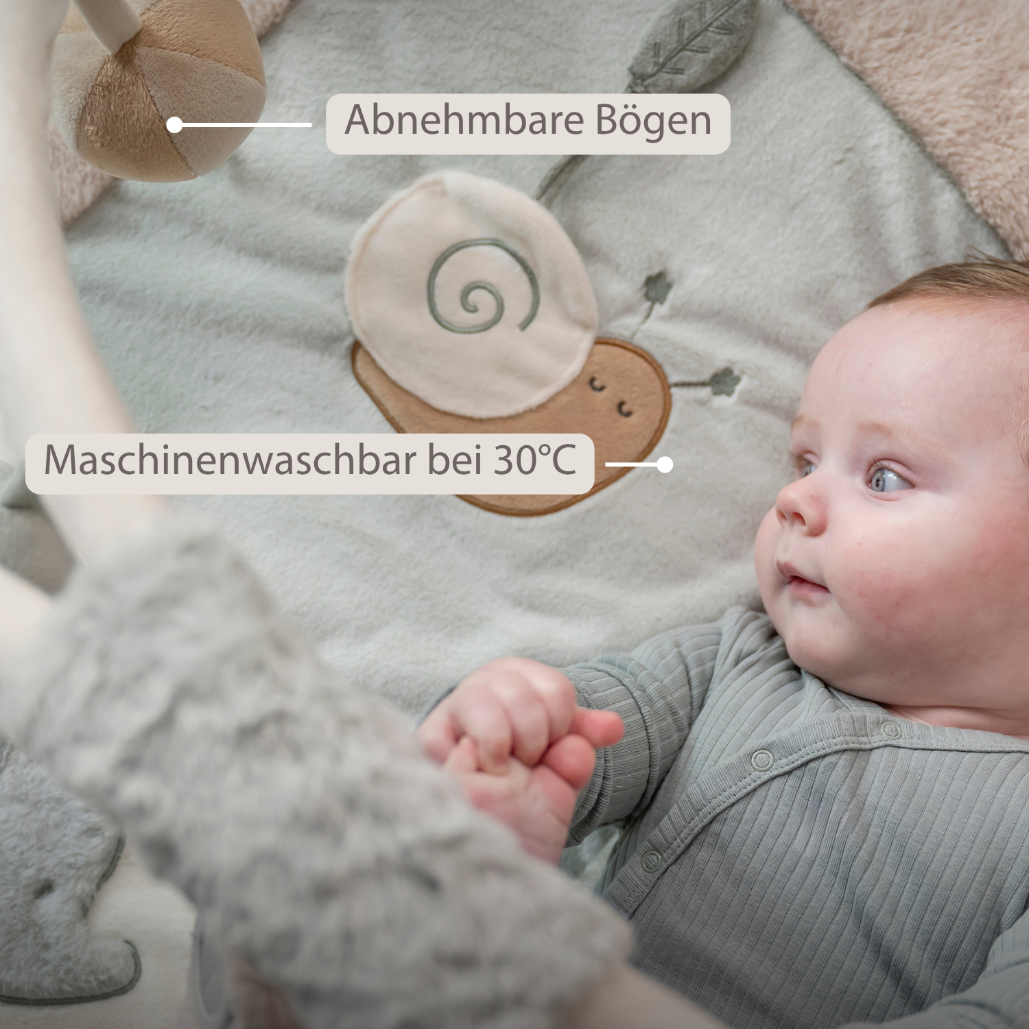 LouLou Playmat Square with Rounded Arches - 80 x 80 cm - Activity Play Mat for Babies - Soft Colours [DE]
