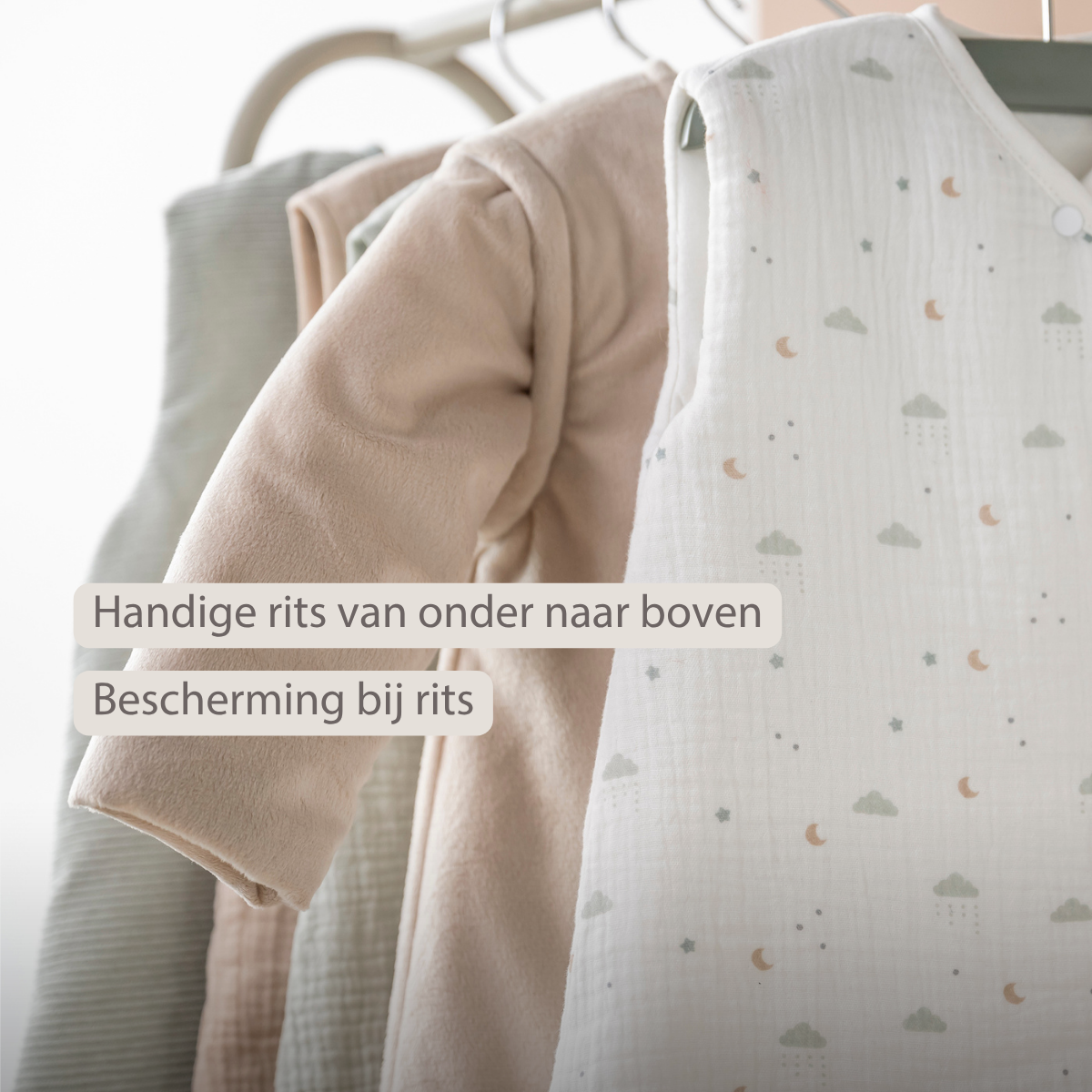 LouLou Sleeping Bag 70 cm - Baby Sleeping Bag with Removable Sleeves in Velour - TOG 2.5 - Sand [NL]