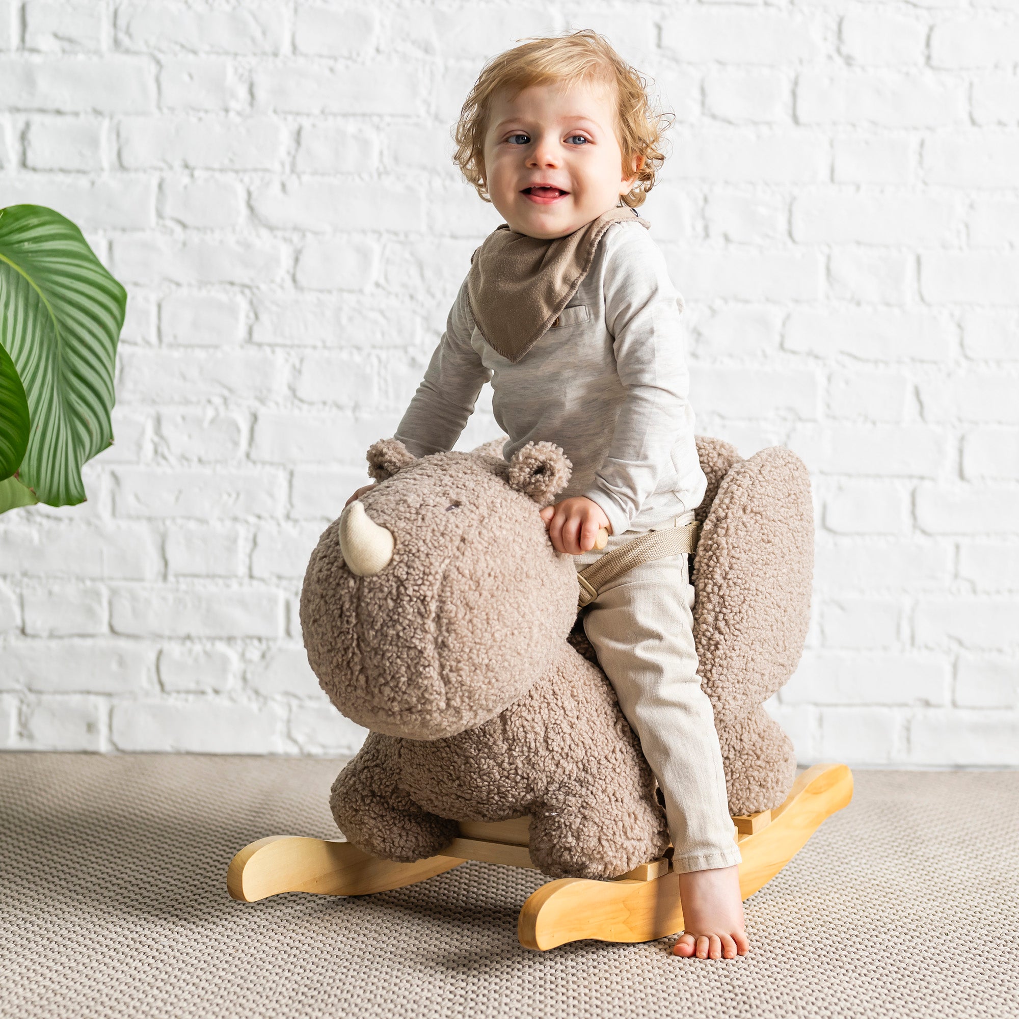 Schaukelpferd Rhinozeros Teddy