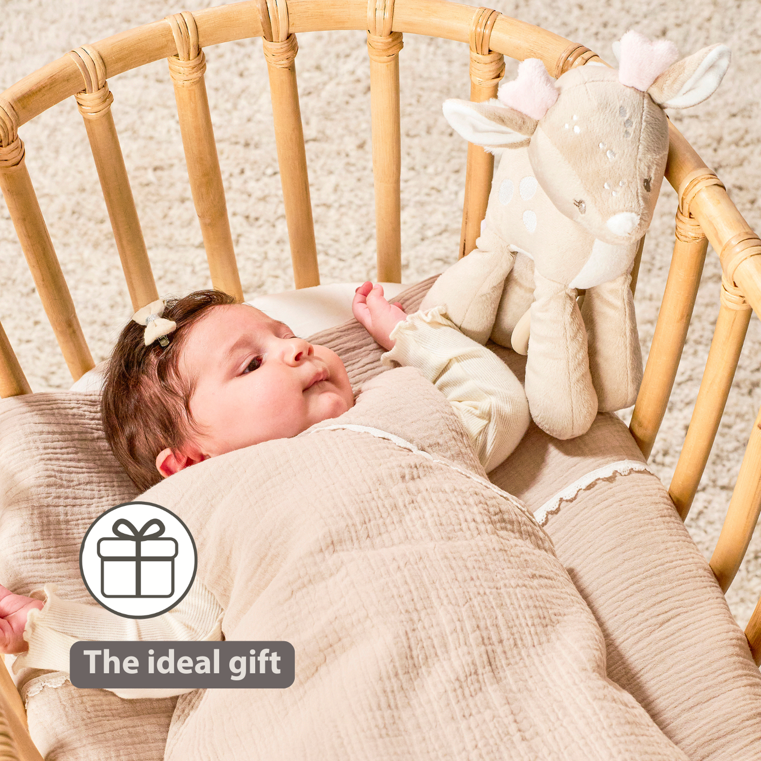 FanFan Musical soft toy little deer - 25 cm - Soft toy with music - Beige [EN]