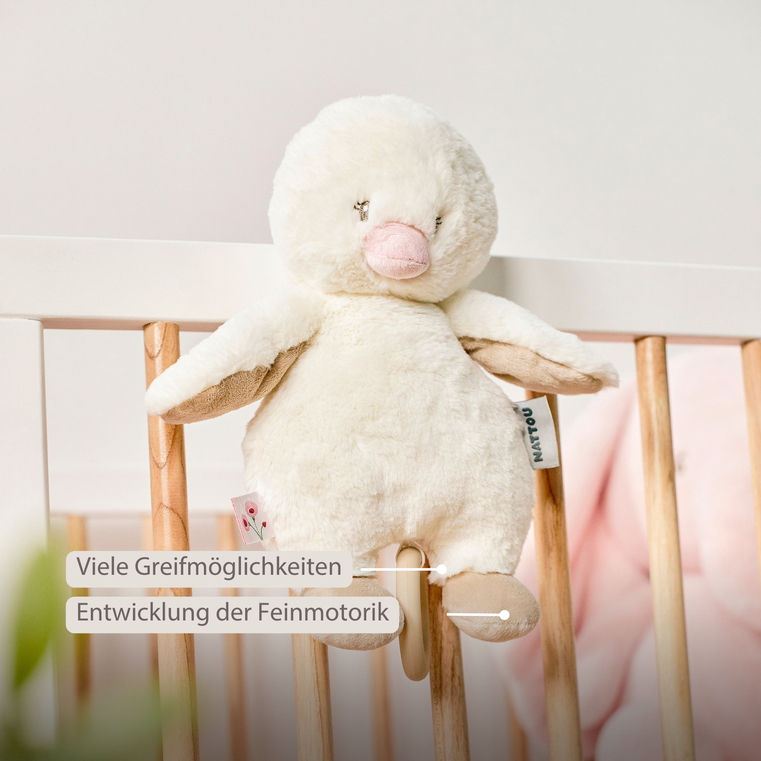 FanFan Music Cuddle Duck – 30 cm – Soft Plush Toy with Music – Off-White [DE]