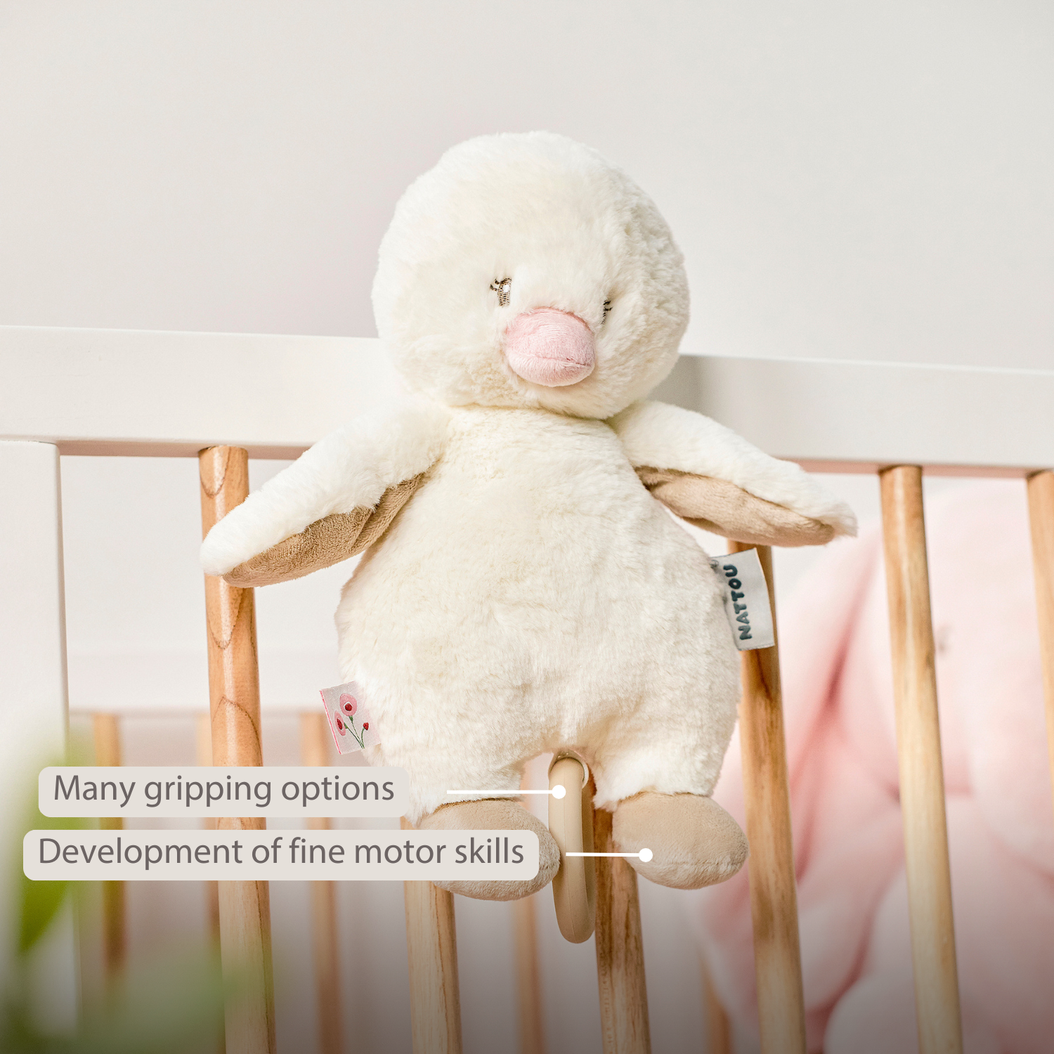 FanFan Music Cuddle Duck – 30 cm – Soft Plush Toy with Music – Off-White [EN]