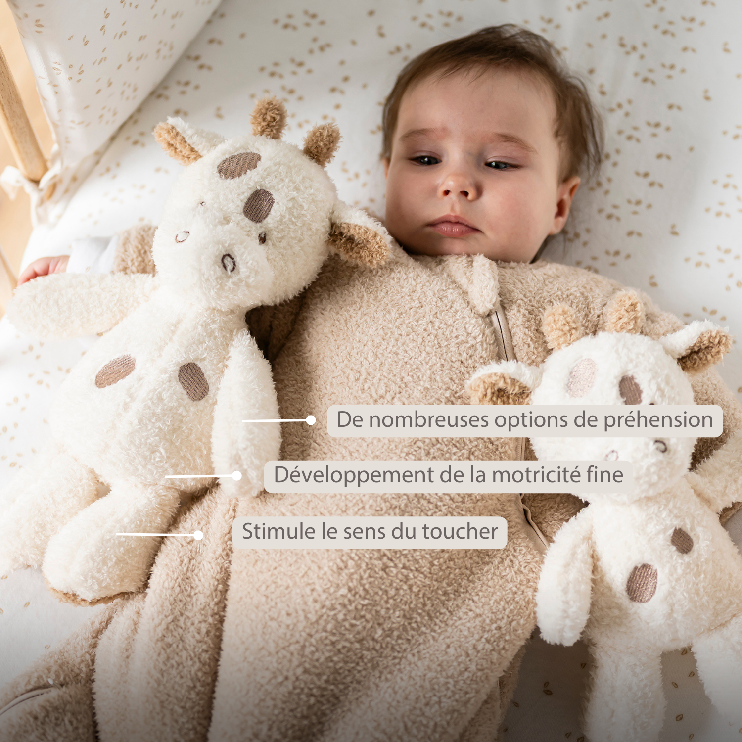 TEDDY Baby Plush Giraffe – 25 cm – Soft Baby Cuddle Toy – Off-White [FR]