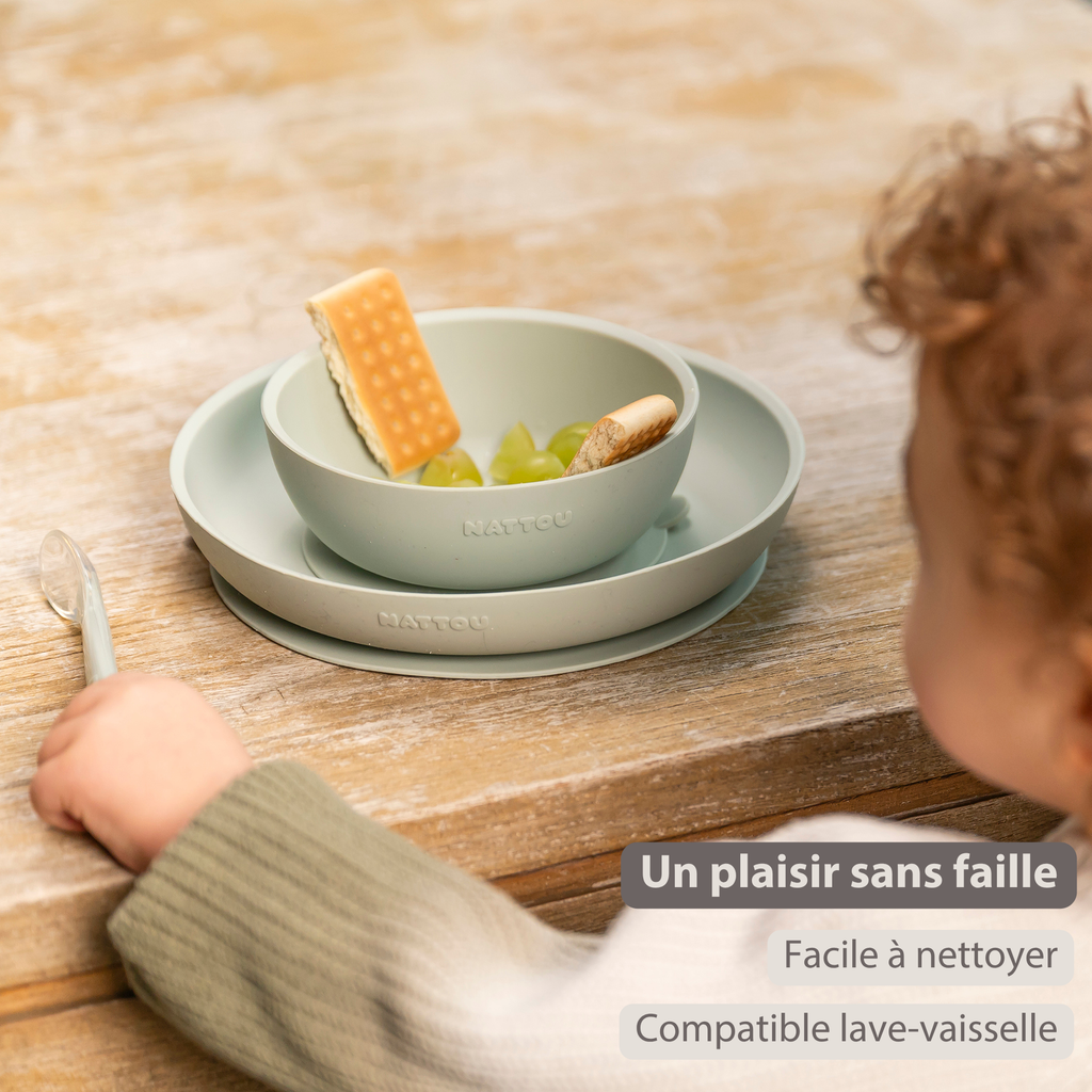 Mealtime Silicone Tableware Set for Children, 3 pcs with Suction - Linden Green [FR]