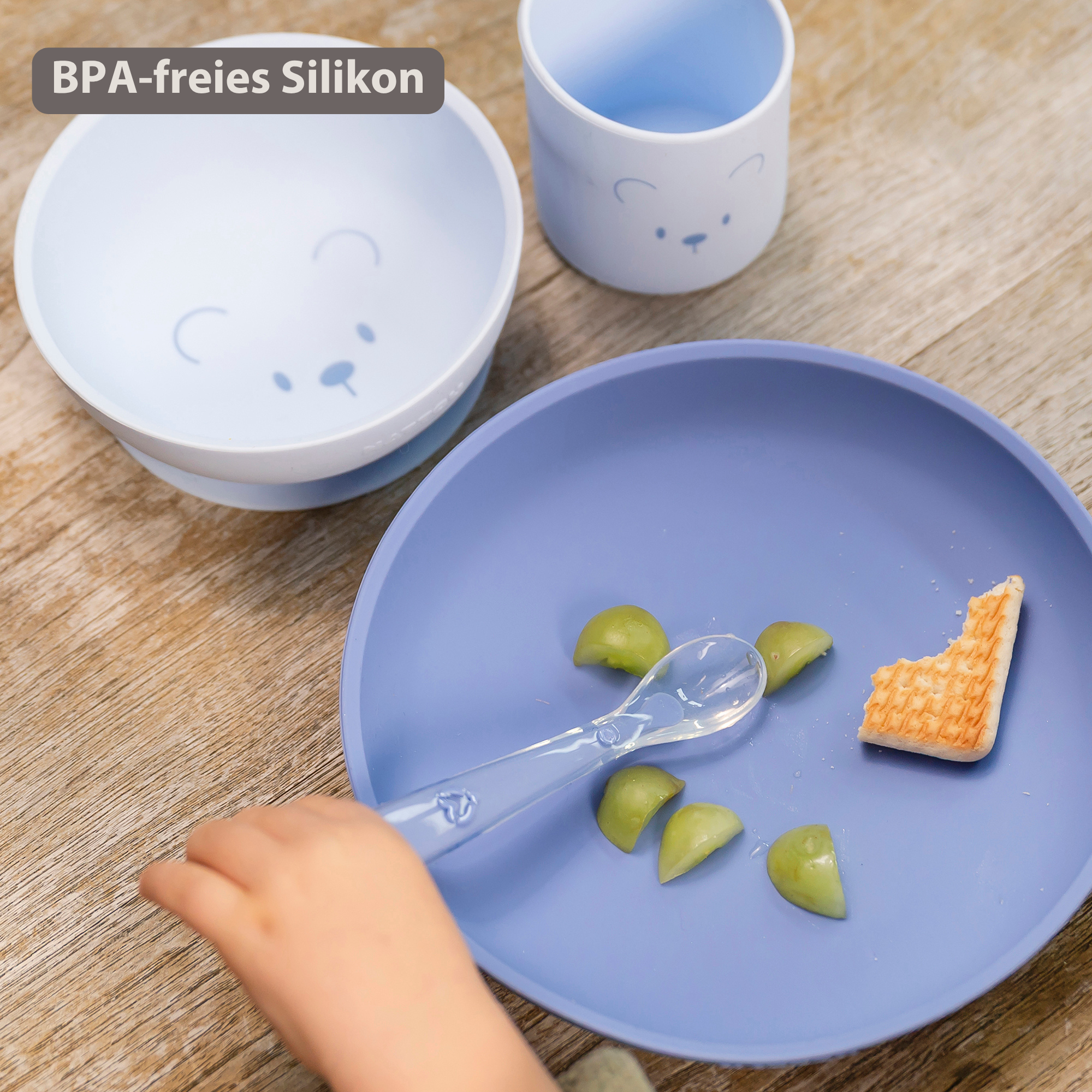 Mealtime Silicone Tableware Set for Children, 4 pcs with Suction - Blue [DE]