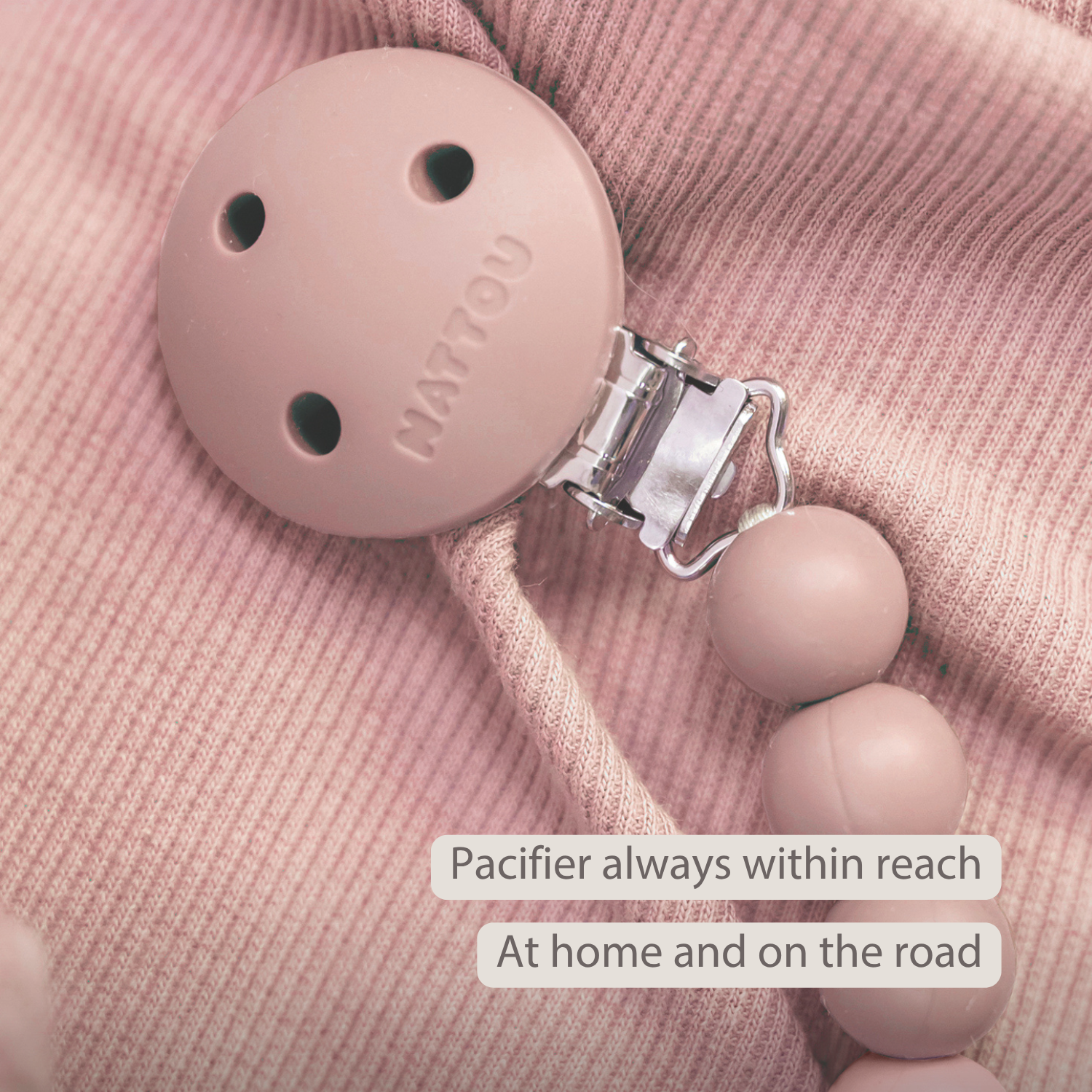 Silicone Pacifier Chain - 21 cm - Gradient Pink [EN]