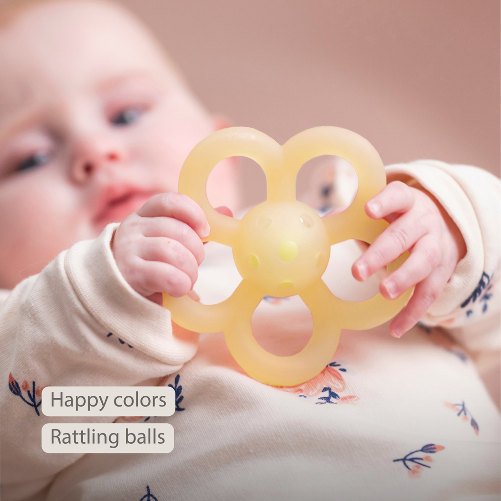 Silicone Rattle Flower - 10 cm - Yellow [EN]