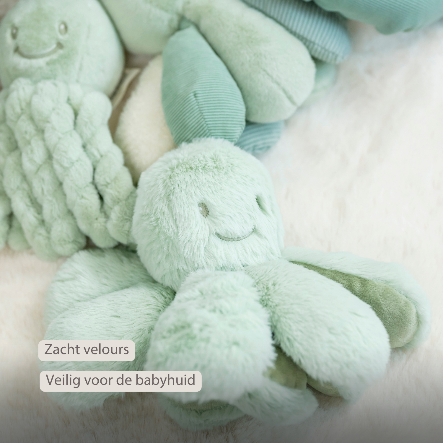 Lapidou Doudou Plush Octopus Rattle - 25 cm - Linden Green [NL]