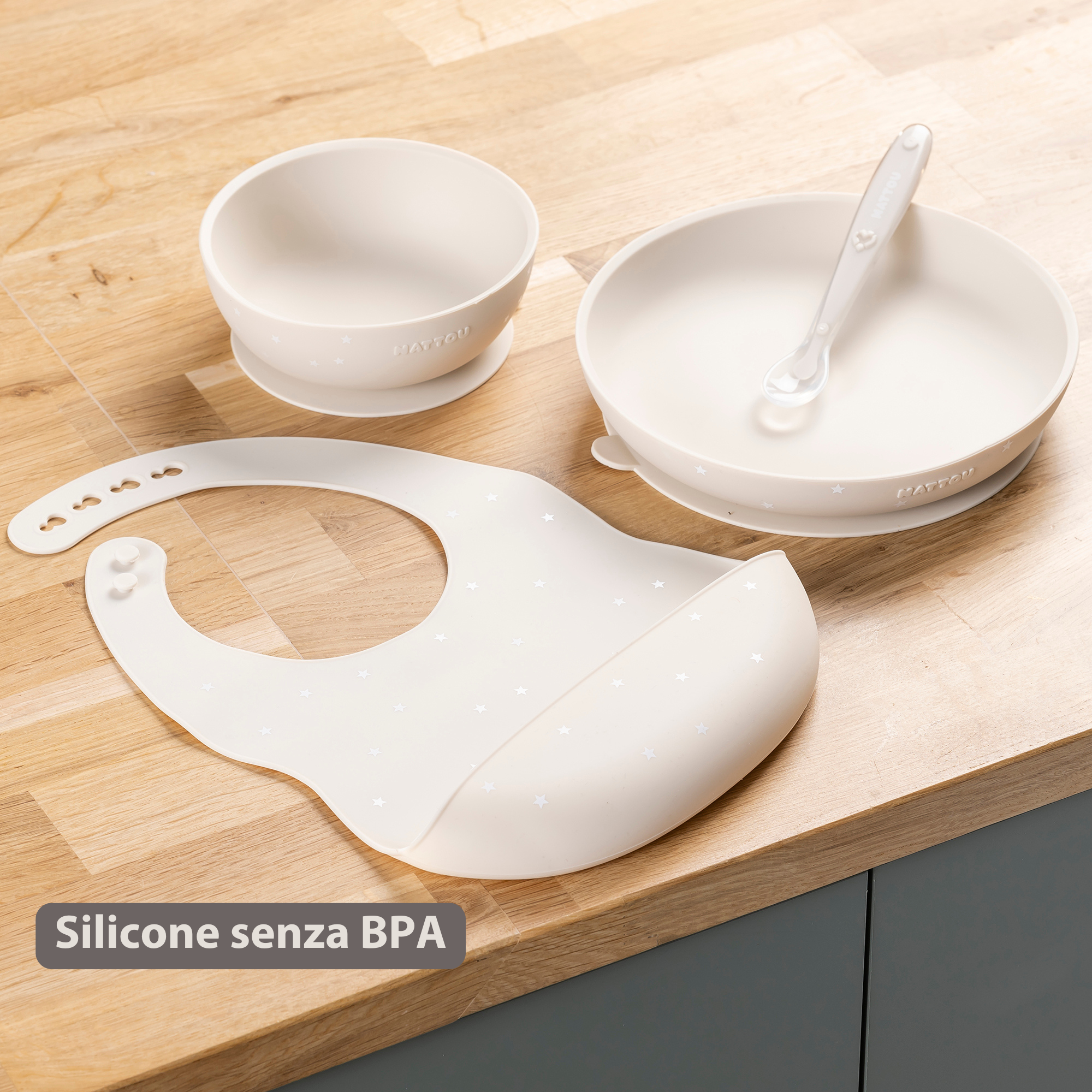 Silicone tableware – Children’s tableware – Bib – Baby tableware – Clay with stars [IT]