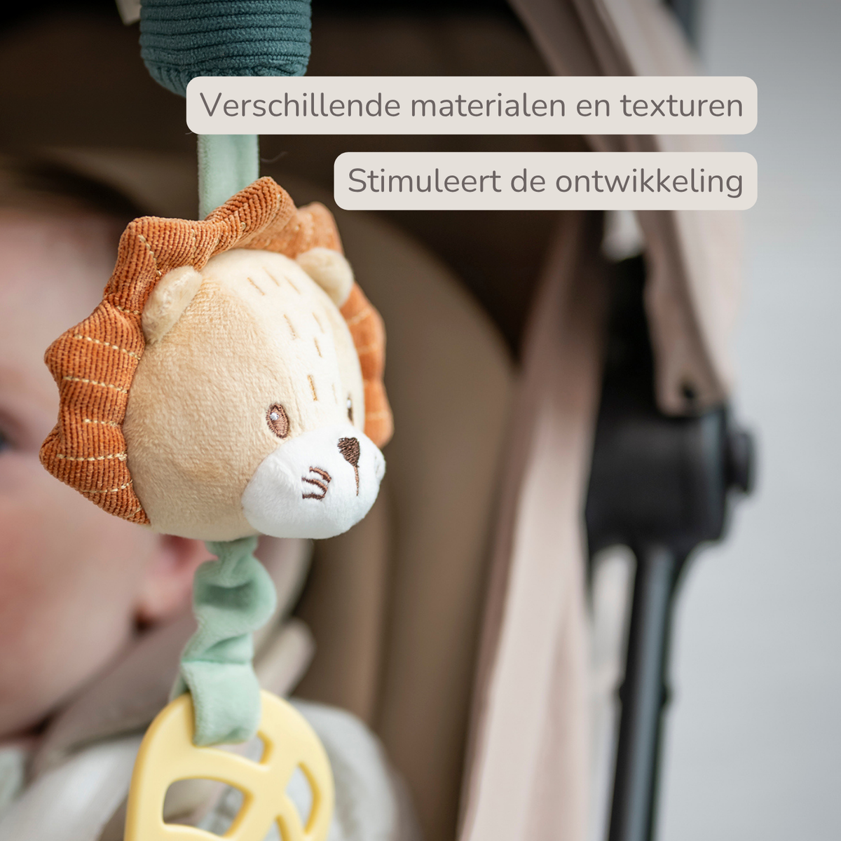 Activity Toy with Sounds Lion Léon - Hanging Rattle - 28 cm - Multicolored [NL]