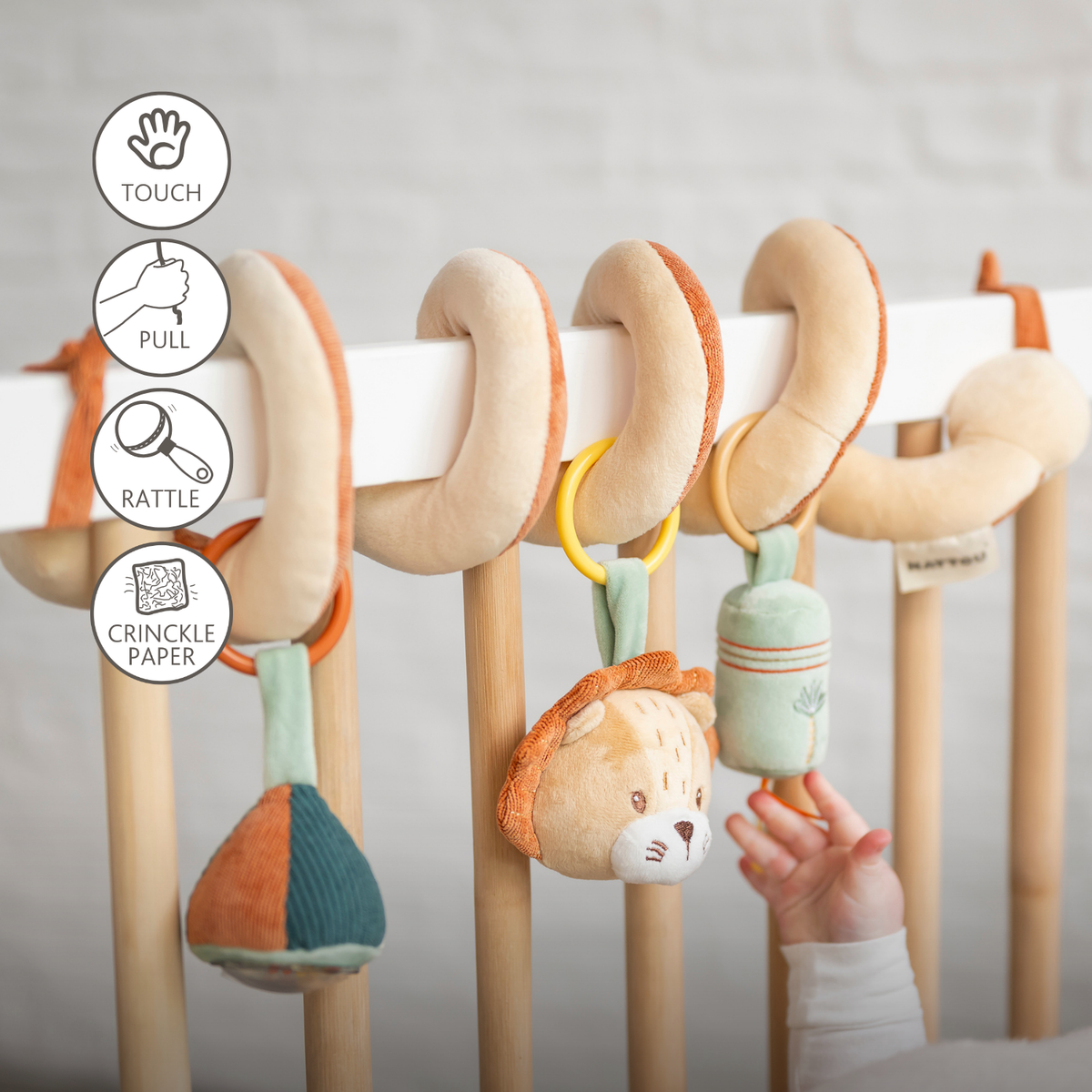 Playpen Spiral Baby Lion Léon - Activity Spiral for Home or On the Go - 25 cm - Multicolored [FR]