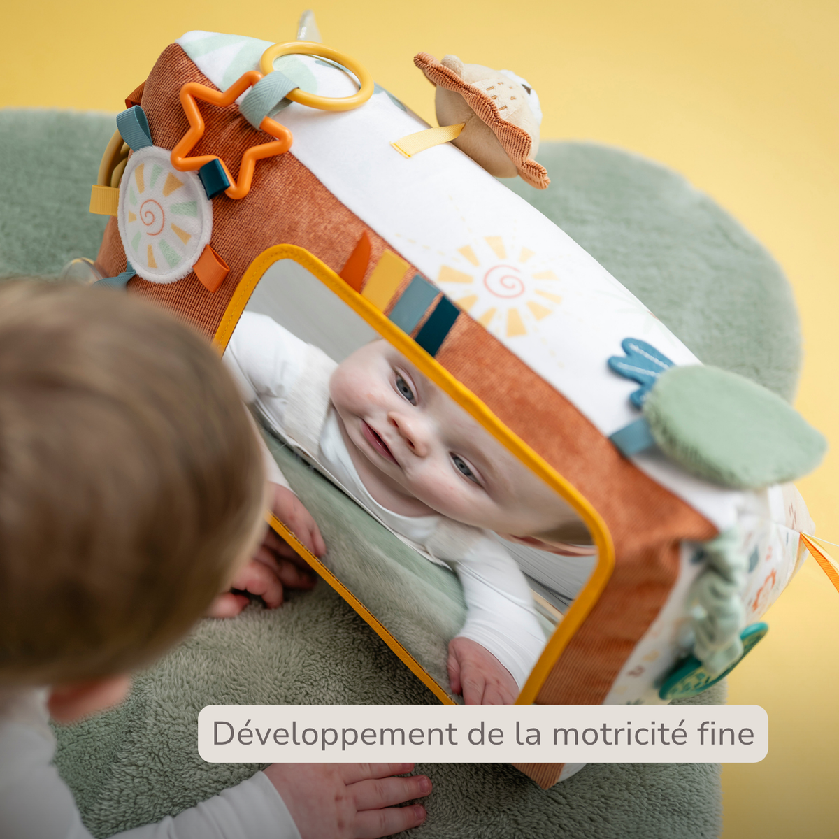 Soft Activity Triangle Lion Léon - Baby Toy - 33 x 18 cm - Multicolored [FR]