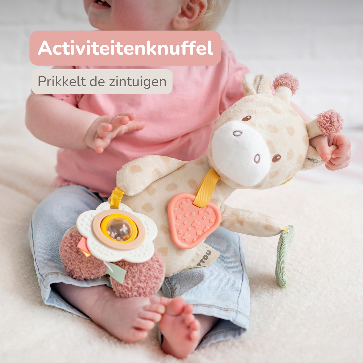Activity Plush Toy Giraffe Gina - 30 cm - Soft Baby Plush Toy - Multicolored [NL]