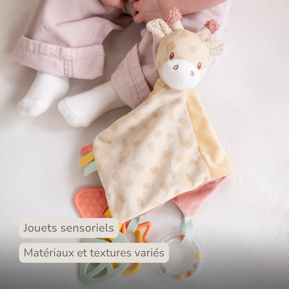 Baby Activity Comforter Gina - Doudou Giraffe - 28 x 28 cm - Multicolored [FR]