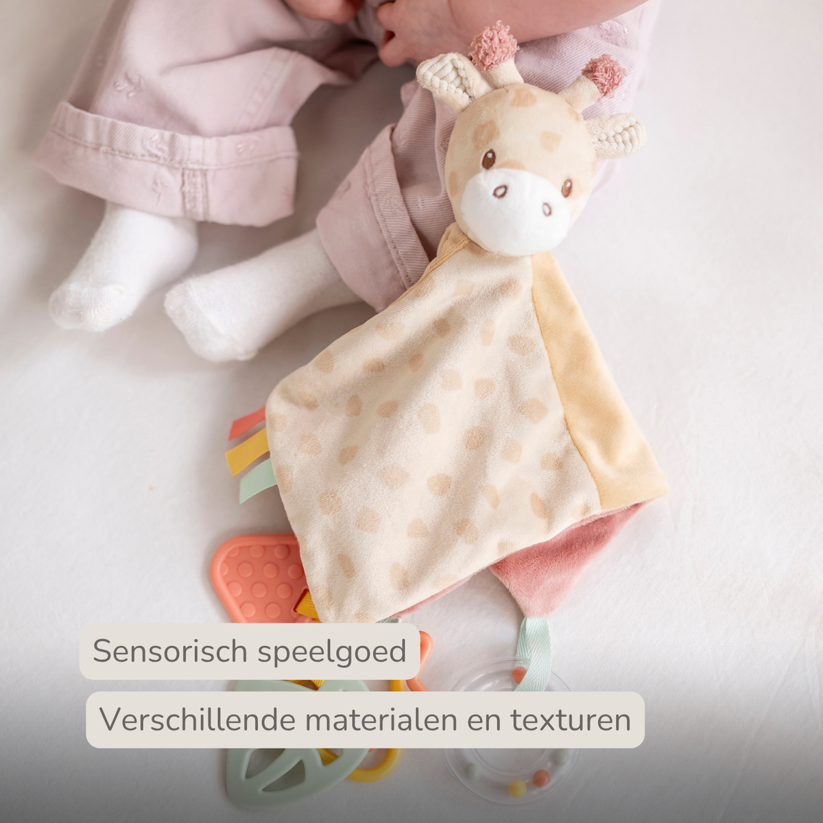 Baby Activity Comforter Gina - Doudou Giraffe - 28 x 28 cm - Multicolored [NL]