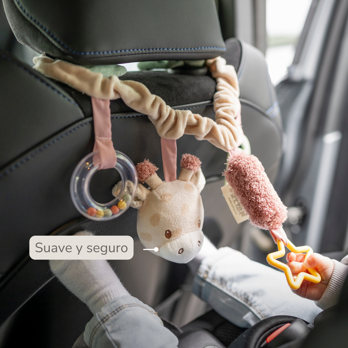 Pram Toy Giraffe Gina - Baby Toy for Home or On the Go - 17 cm - Multicolored [ES]