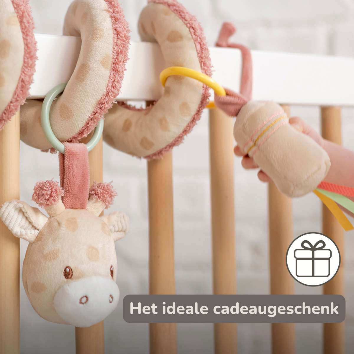 Playpen Spiral Baby Giraffe Gina - Activity Spiral for Home or On the Go - 25 cm - Multicolored [NL]