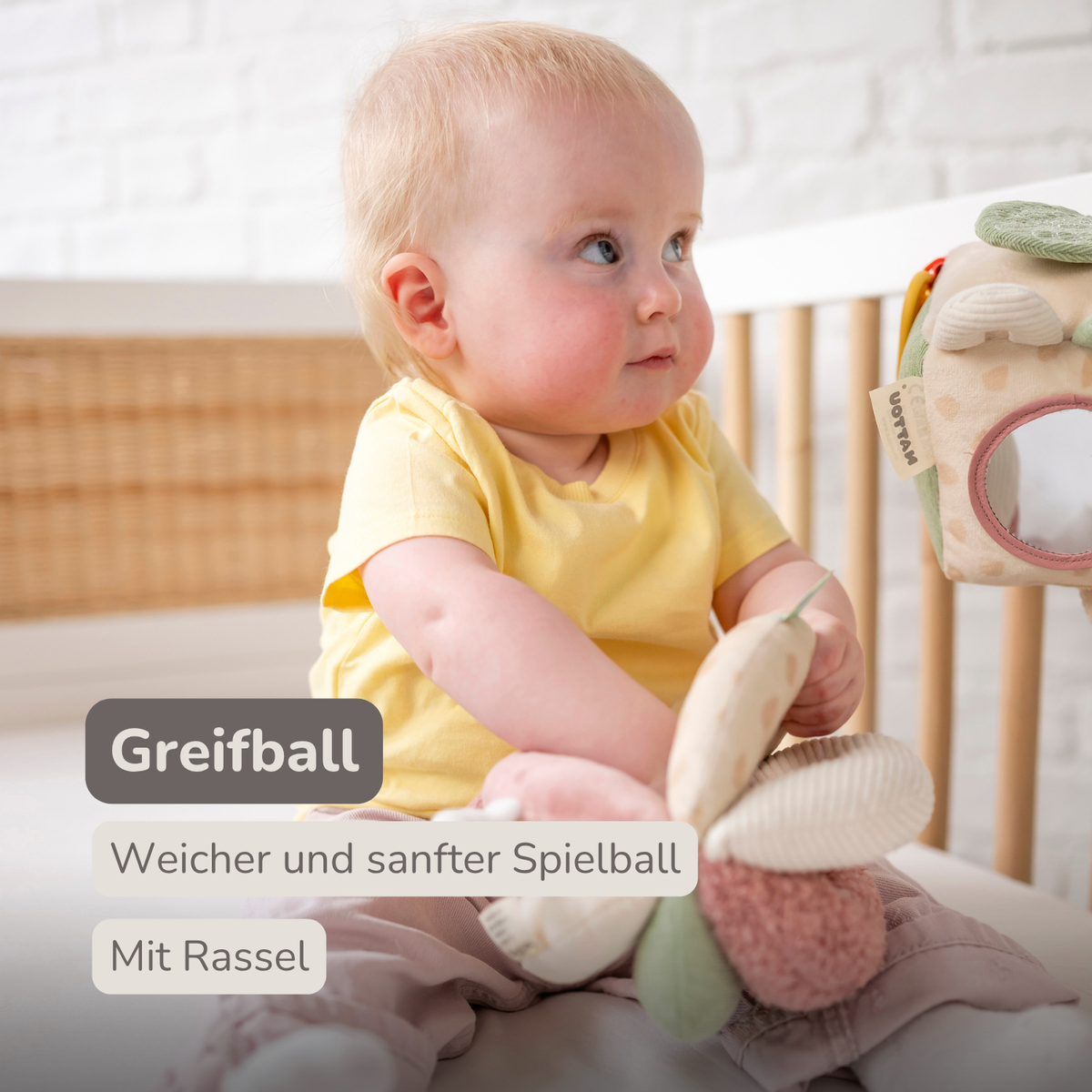 Soft Grip Ball Giraffe Gina - Plush Activity Ball - Sensory Toy - 15 cm - Multicolored [DE]