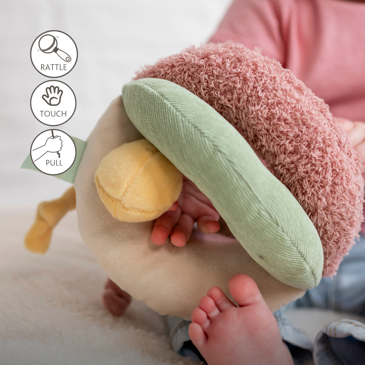 Soft Grip Ball Giraffe Gina - Plush Activity Ball - Sensory Toy - 15 cm - Multicolored [DE]