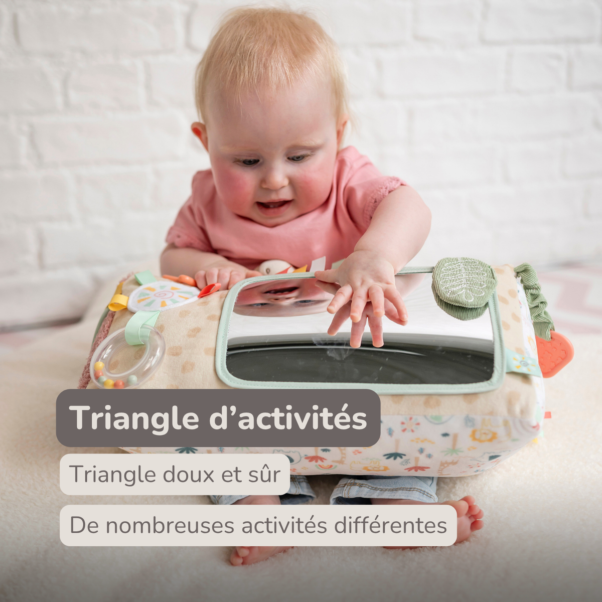 Soft Activity Triangle Giraffe Gina - Baby Toy 33 x 18 cm - Multicolored [FR]