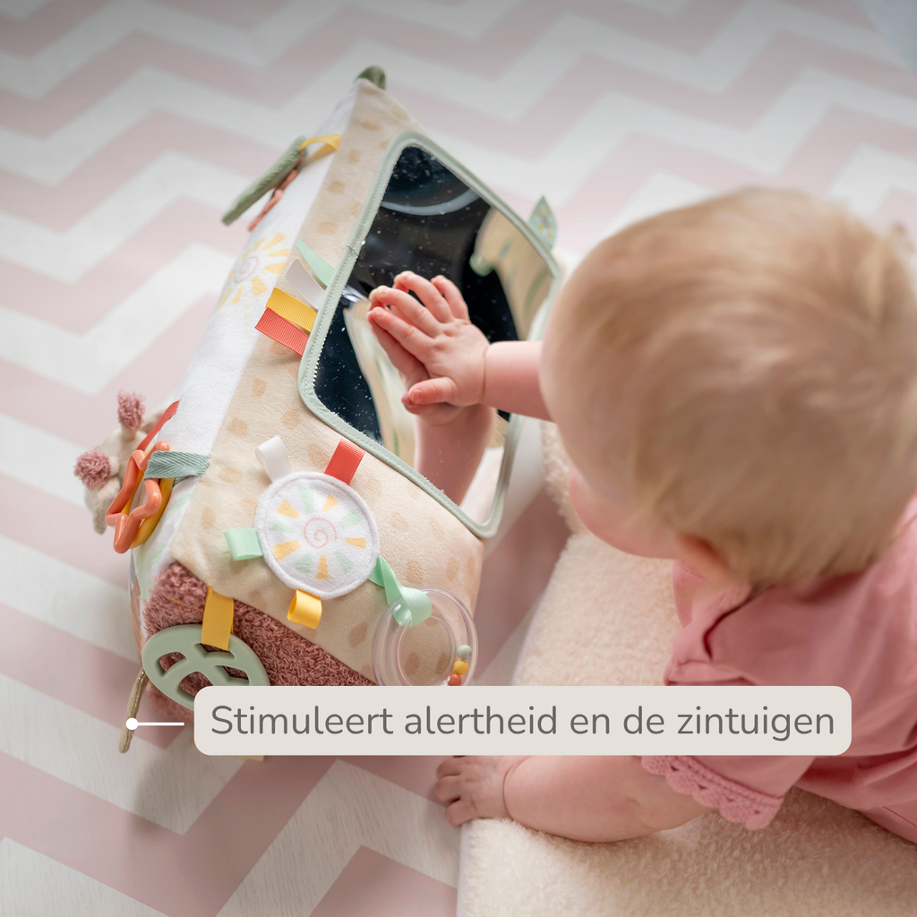Soft Activity Triangle Giraffe Gina - Baby Toy 33 x 18 cm - Multicolored [NL]