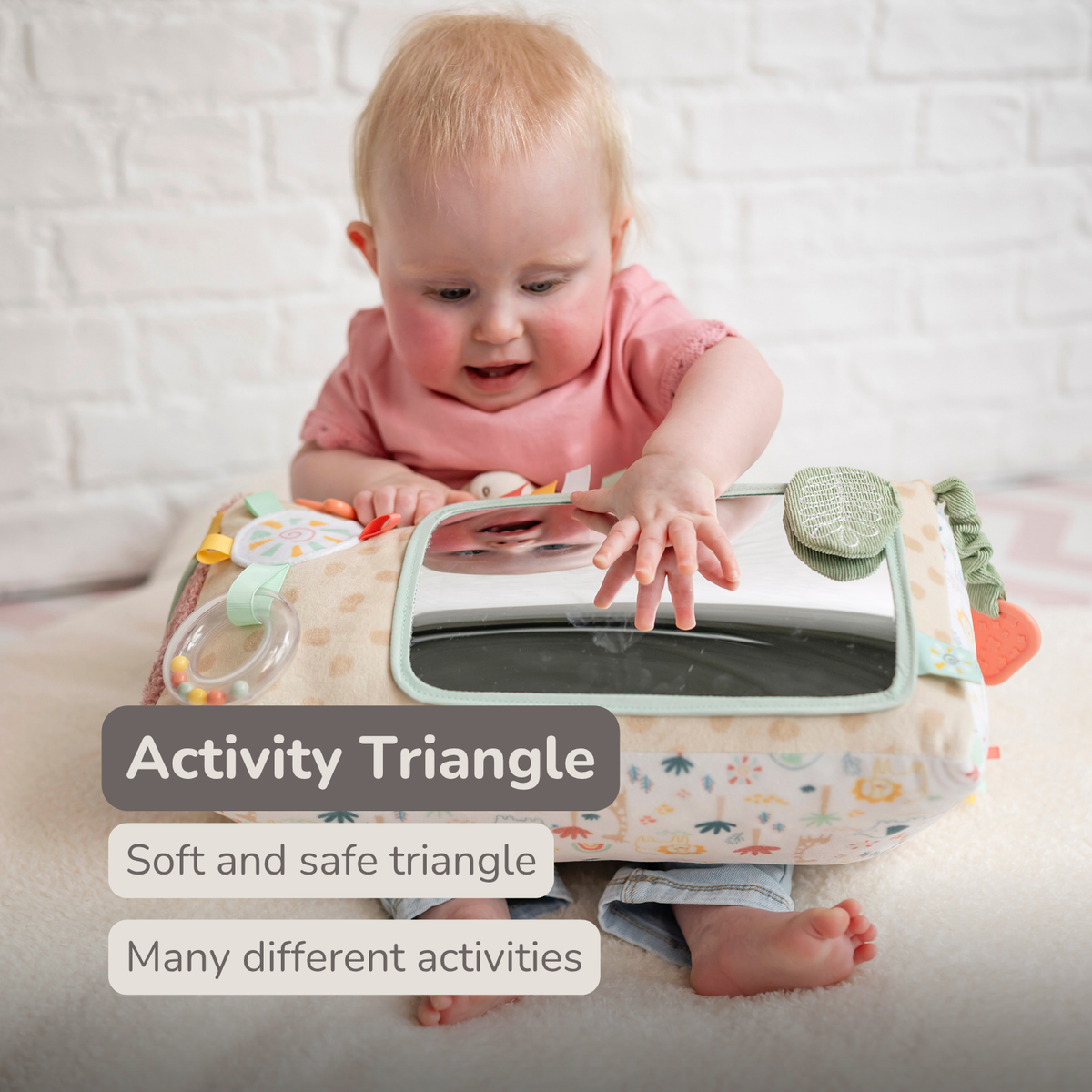 Soft Activity Triangle Giraffe Gina - Baby Toy 33 x 18 cm - Multicolored [EN]