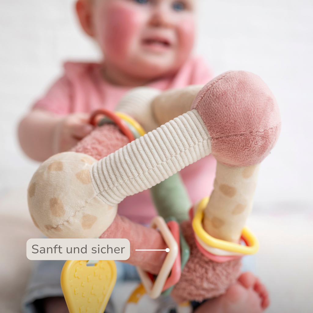 Soft Activity Pyramid Giraffe Gina - Baby Toy - 18 cm - Multicolored [DE]