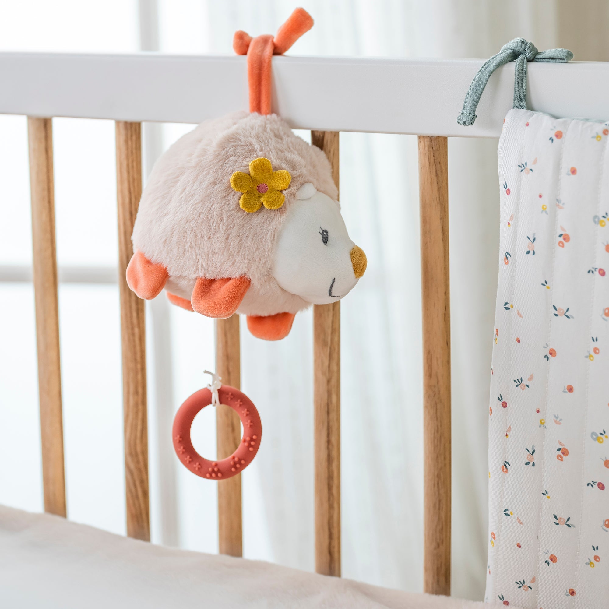 Nattou Musical Cuddly Hedgehog Zoe