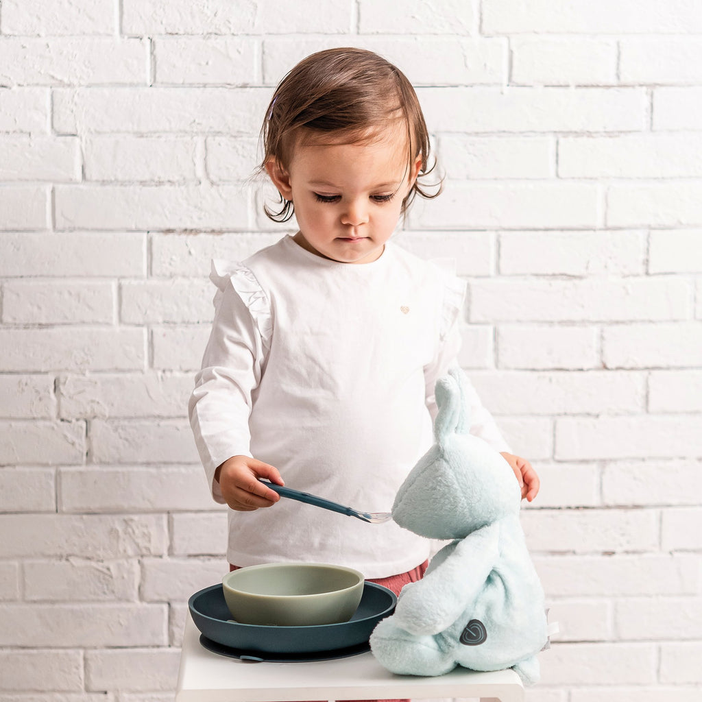 Tableware Set with Bib 4 Silicone 5414673876803 Nattou
